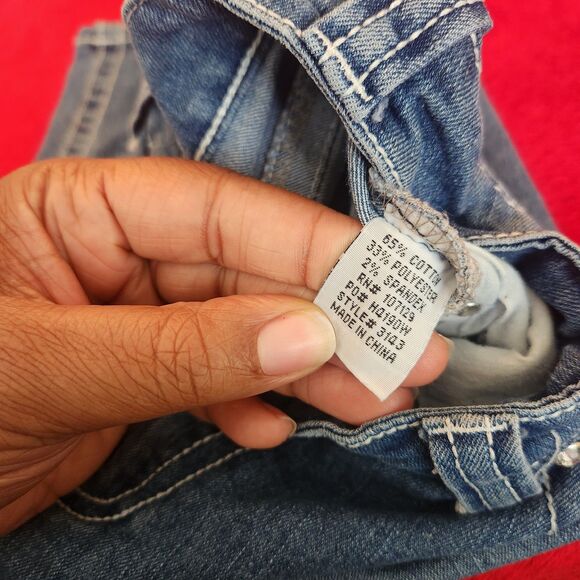 Village women’s blue denim jeans size 8 Bermuda Shorts Y2K - Picture 8 of 9